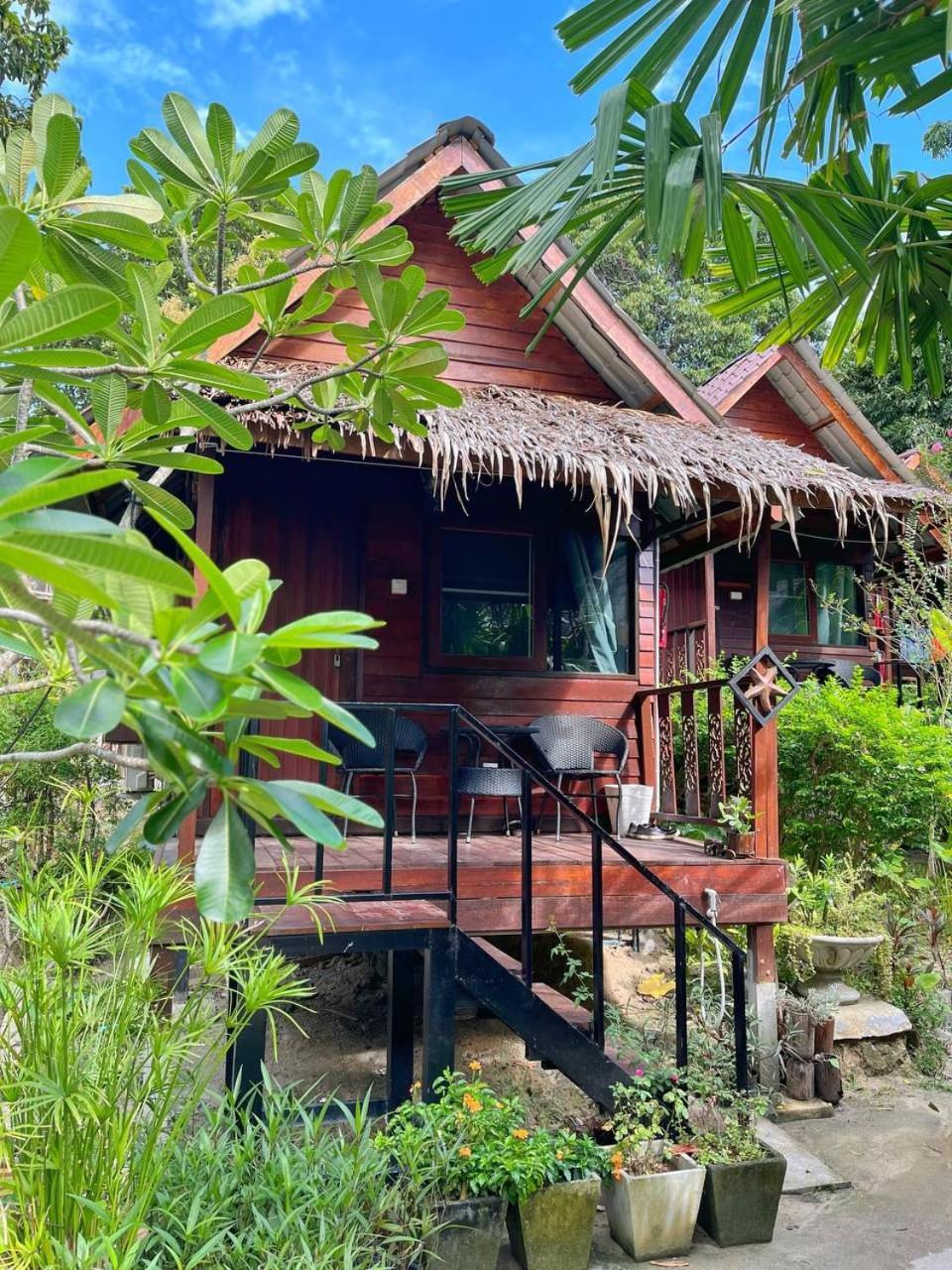 Bayview Sunset Hotel Koh Lipe Exterior photo